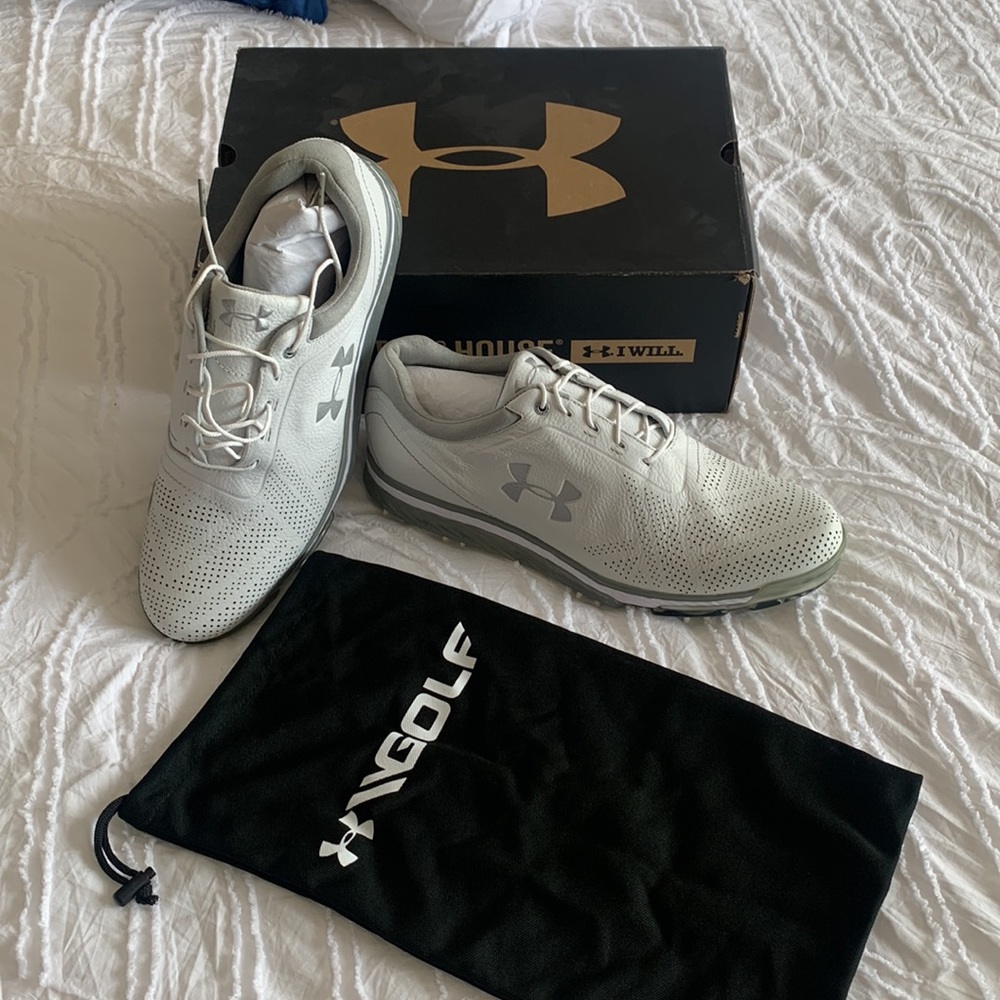 NWT Underarmour mens golf shoes sz 11